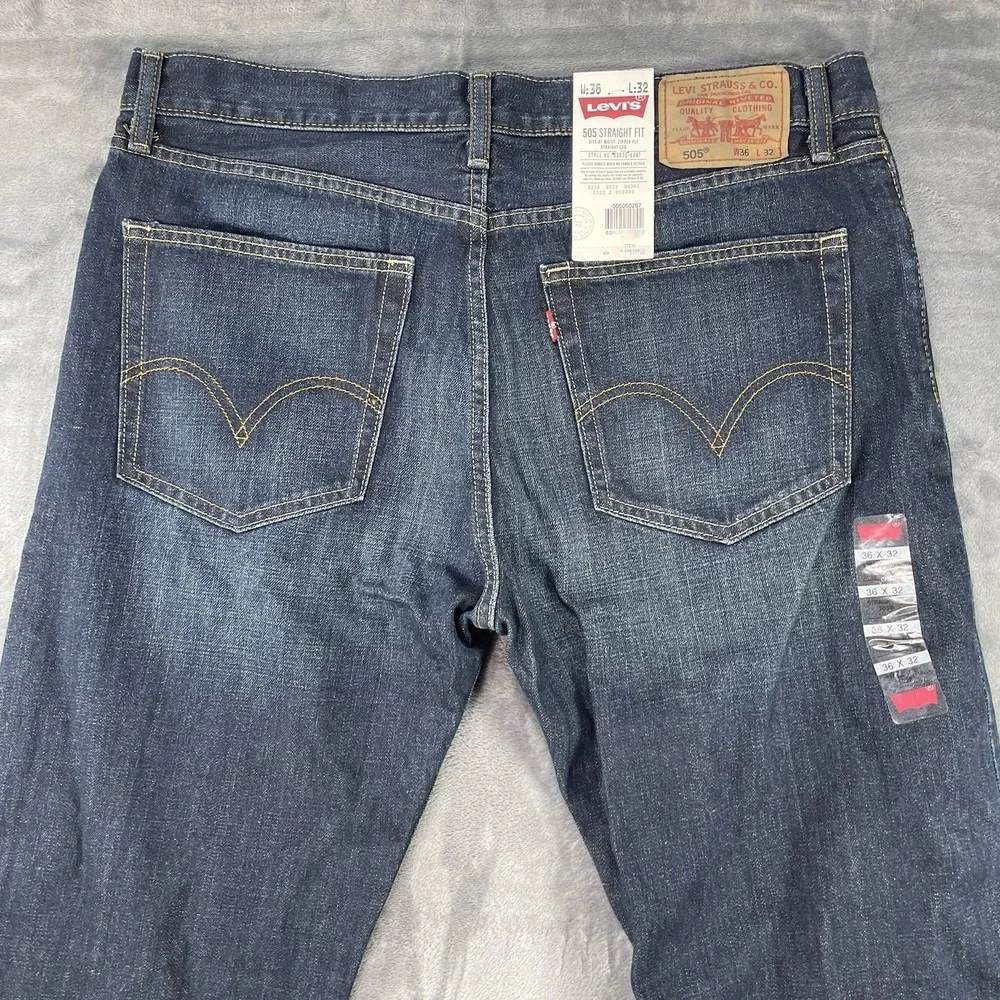 Y2K Levi's 505 Mens Blue Jeans Regular Fit Straight Leg Size 36x32 NWT